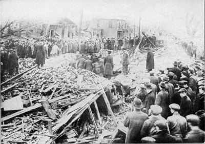 Scene showing a section of Omaha entirely wrecked. On the left is all that remains of Idlewild Hall. At this spot a large number of people were killed